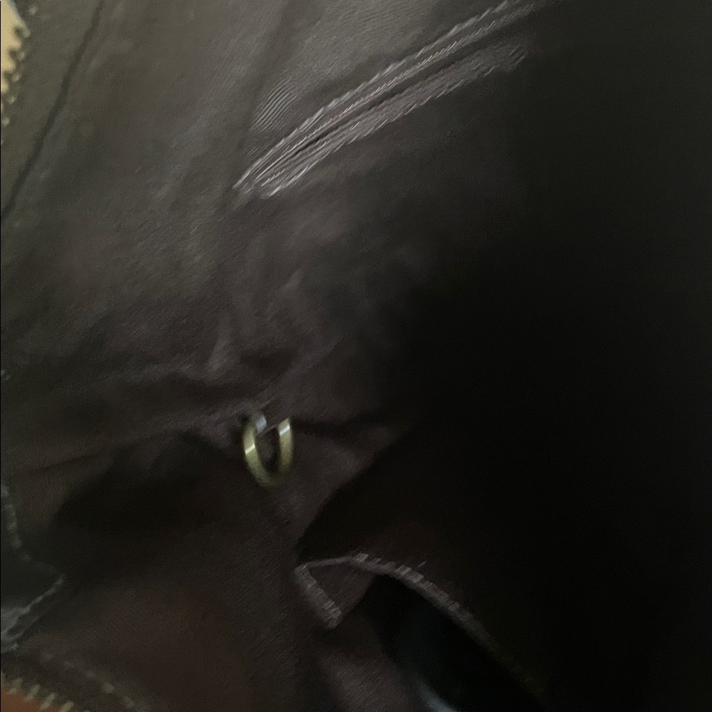Coach Shoulder Bag - Picture 9 of 9